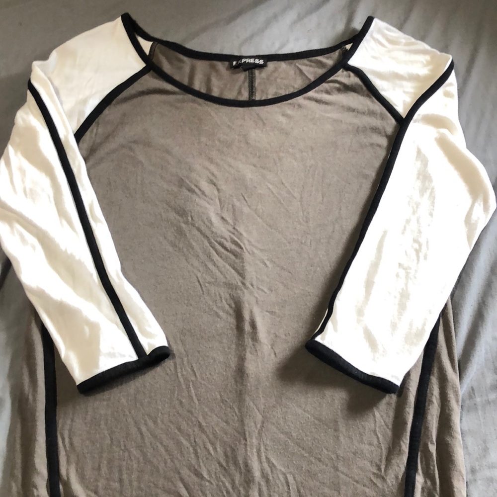 3/4 sleeve army gray top